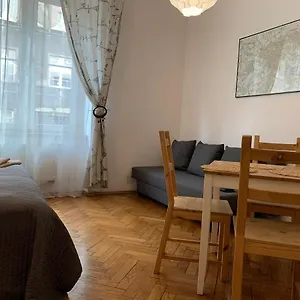 https://studio-in-center-krakow-33-332.krakowhotelspoland.com